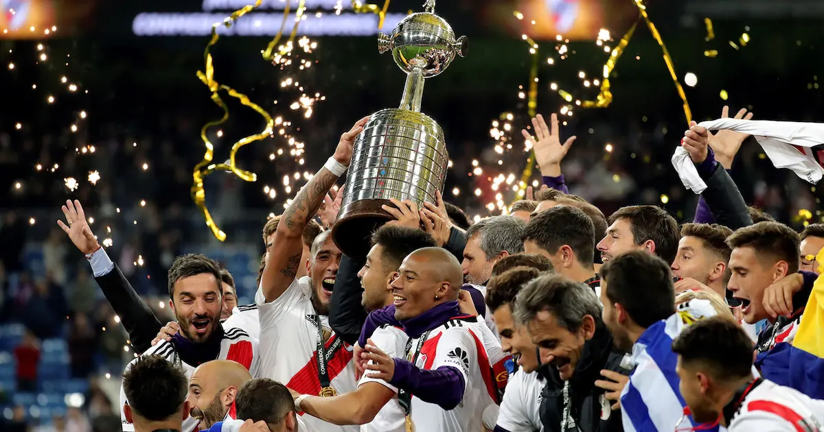 Peñarol negocia con Flamengo el regreso de Nicolás de la Cruz, ex River Plate