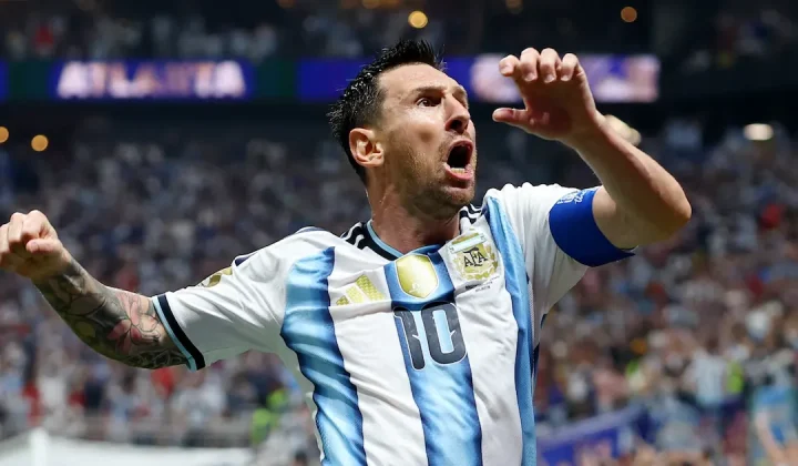 Un sector del periodismo deportivo español parece negarse a reconocer la brillantez de Lionel Messi en el actual Mundial, incluso a sus 39 a