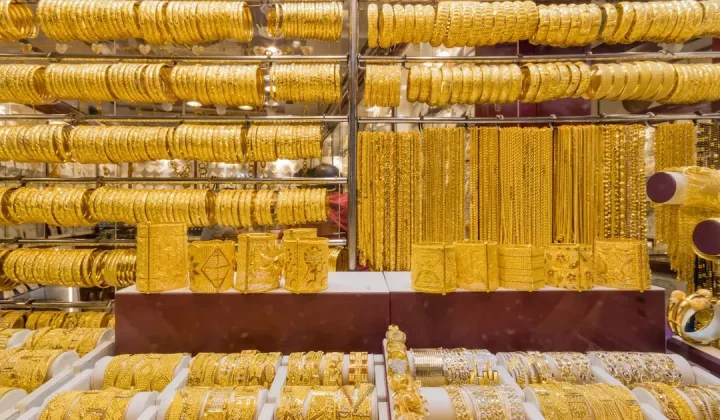 Una compleja red de contrabando de oro opera desde Argentina hacia destinos internacionales, con un foco particular en Dubai, conocida por s