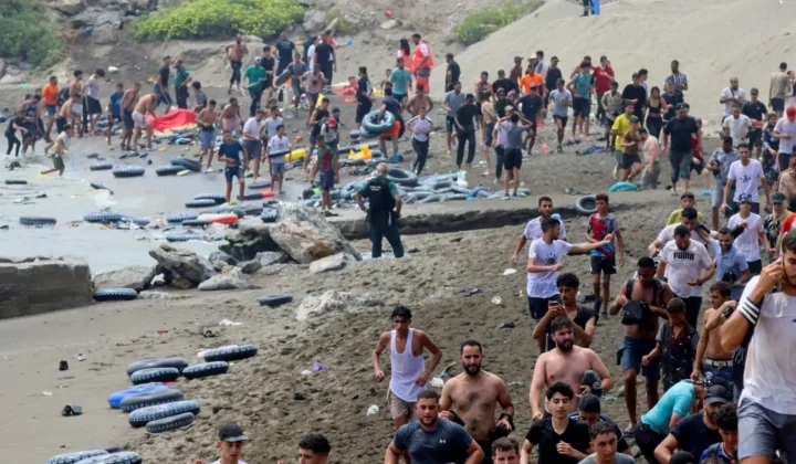 España en alerta: autoridades de Ceuta piden cerrar la frontera por llegada masiva de migrantes desde Marruecos