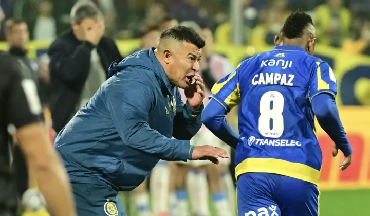 Almirón reconoce el descontento de la gente tras el arranque de Central: “Entiendo la ansiedad