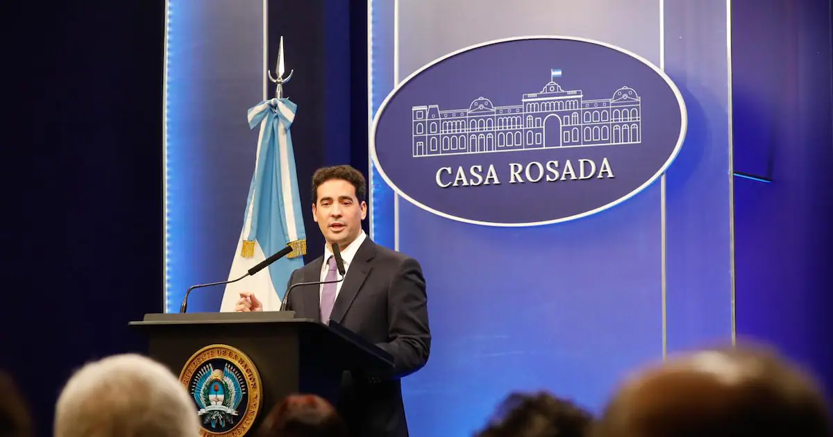 El panorama político en la Casa Rosada parece estar atravesando un período de reconfiguración, marcado por decisiones estratégicas que busca