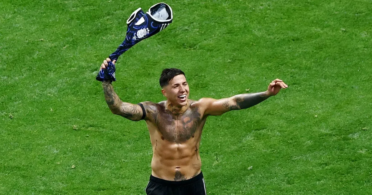 El arte en la piel: cómo los tatuajes de los futbolistas argentinos reflejan sus vidas y creencias