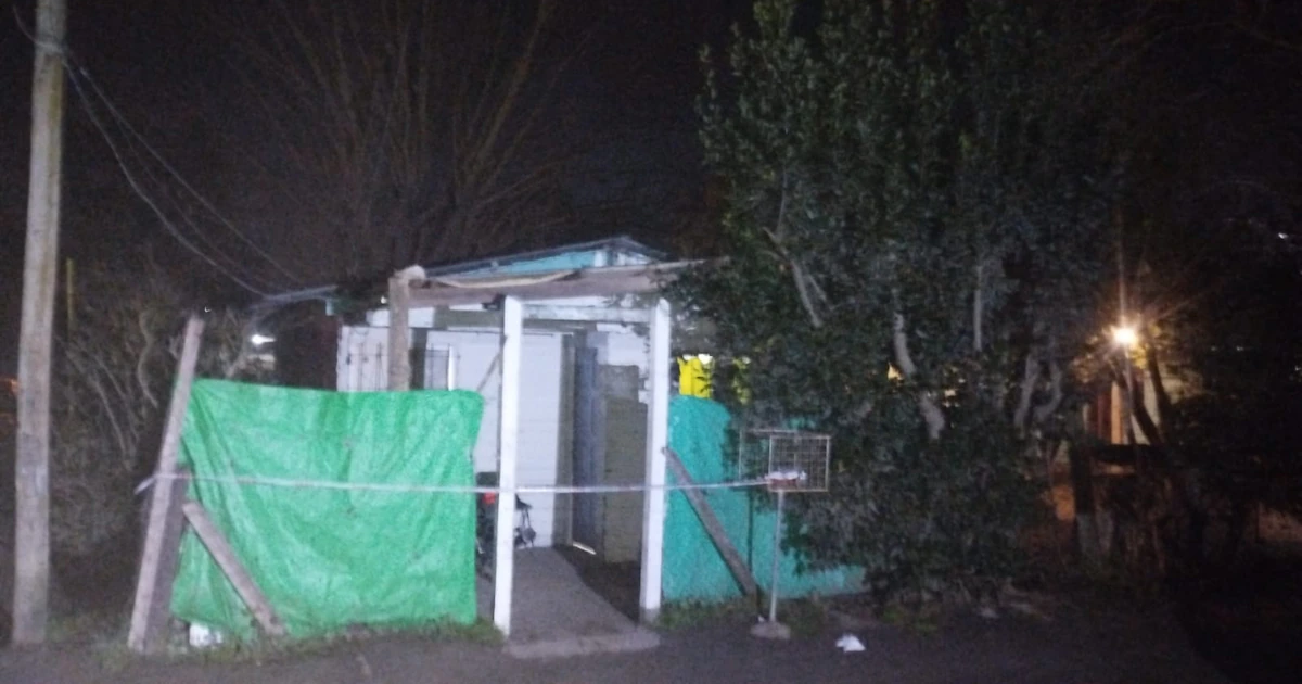 En las últimas horas, la investigación por el doble homicidio ocurrido en una vivienda de Villa Elisa, partido de La Plata, sumó un tercer s
