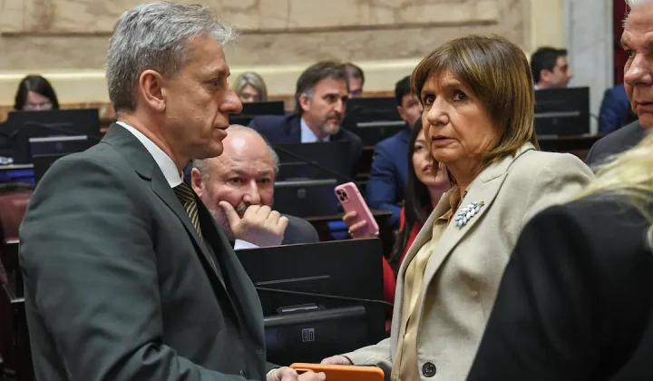 El Gobierno nacional busca acelerar la aprobación de proyectos legislativos clave en el Senado antes del inicio del receso de invierno, ante