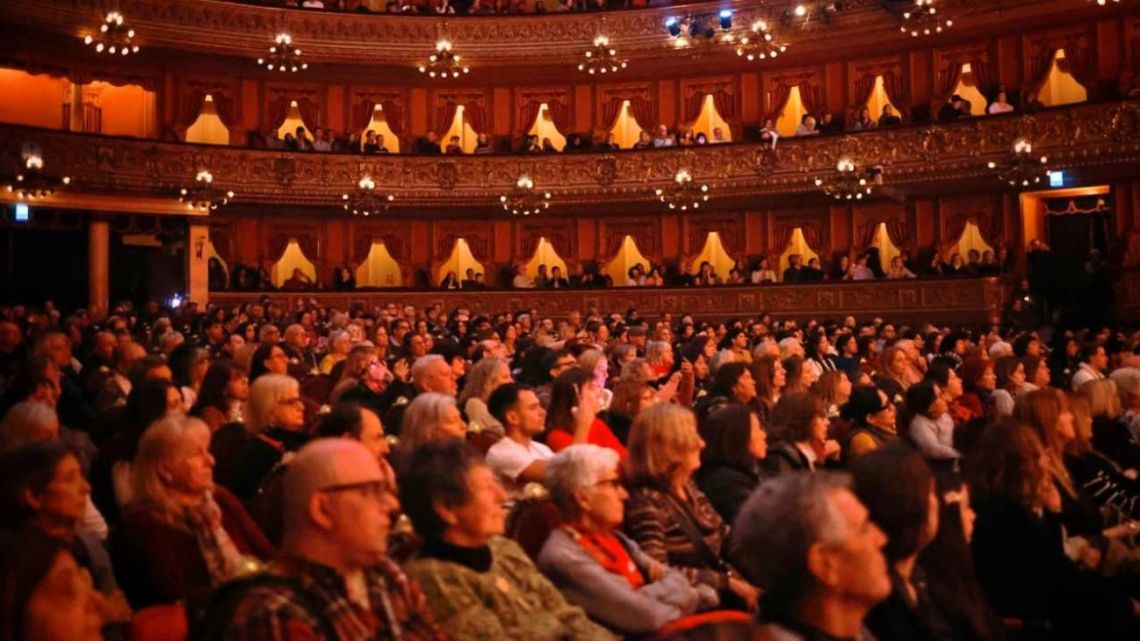 La cuenta regresiva para la primera edición de los Premios Pinti 2026 ya ha comenzado. La Asociación Argentina de Empresarios/as Teatrales y