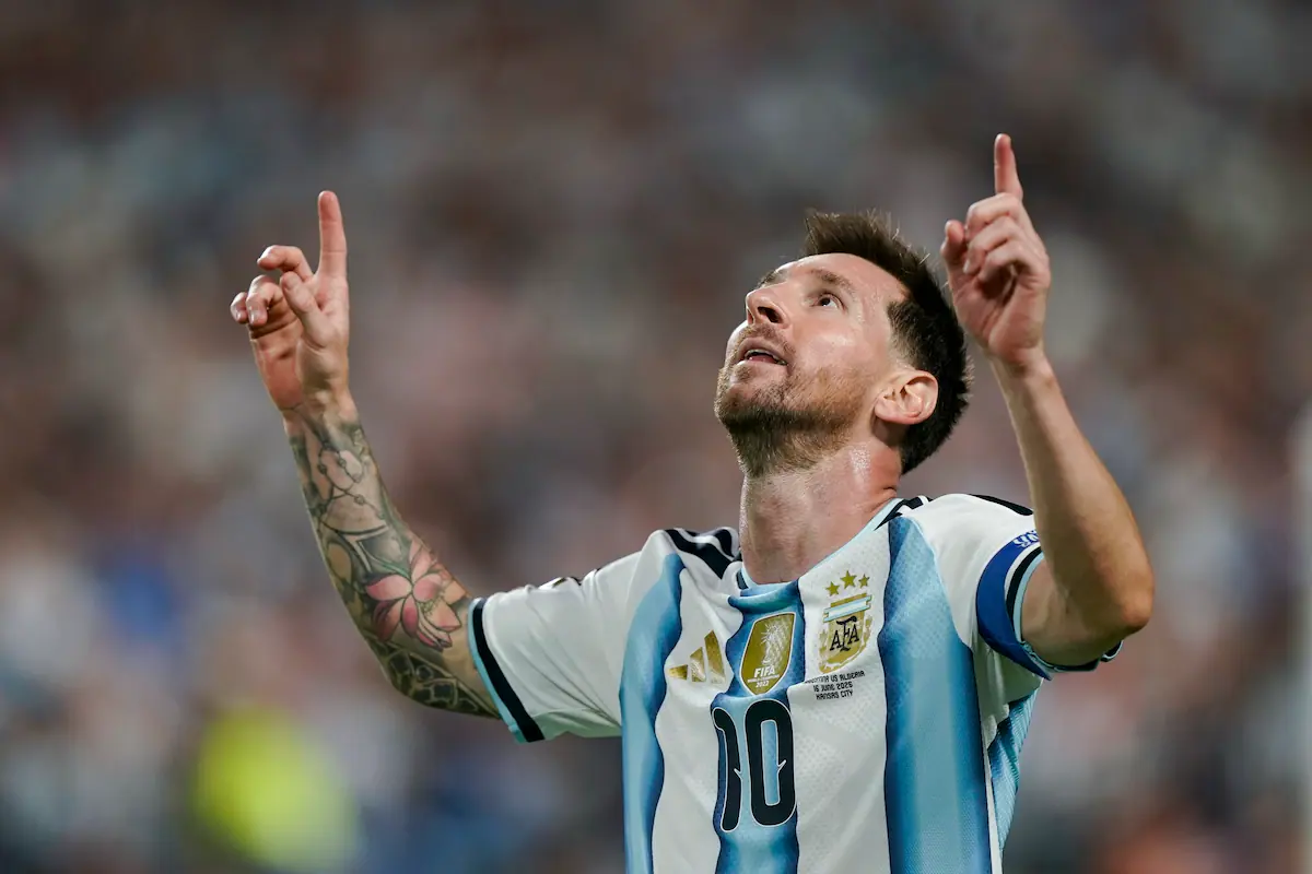 Jugadores de la Selección Argentina celebrando un gol durante el partido contra Cabo Verde en el Mundial 2026.