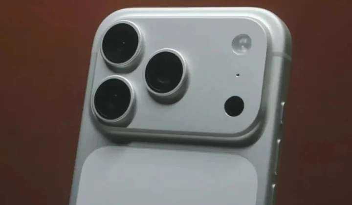 Un doble revés en materia de seguridad y planificación ha puesto en el centro de la atención a Apple, con filtraciones que apuntan a los fut