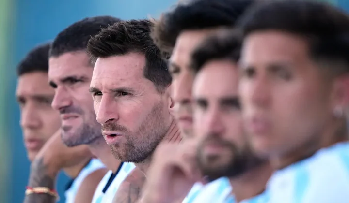 La Selección Argentina llega a Nueva York bajo la sombra del humo de incendios forestales canadienses