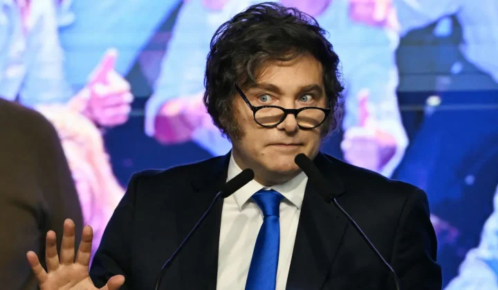 El fútbol y la justicia: Milei celebra triunfo mundialista mientras avanzan causas judiciales