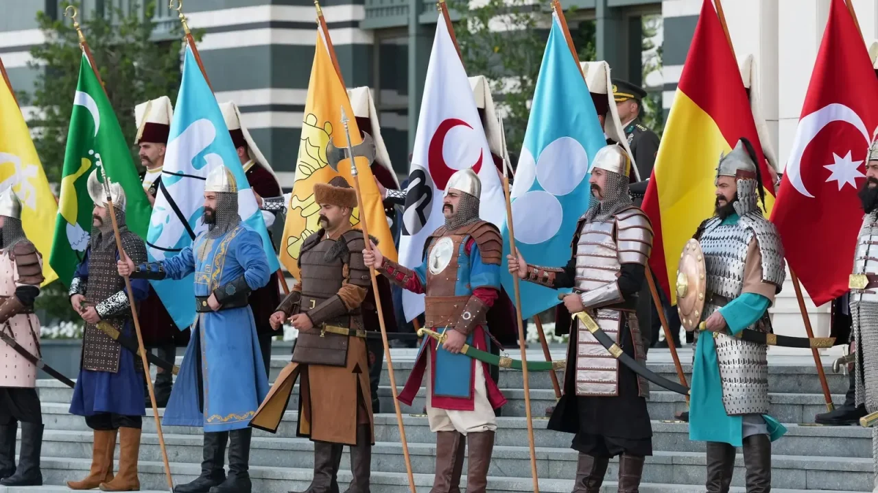 La cumbre de la Organización del Tratado del Atlántico Norte (OTAN) en Ankara, Turquía, se presenta como un escenario clave donde Europa bus
