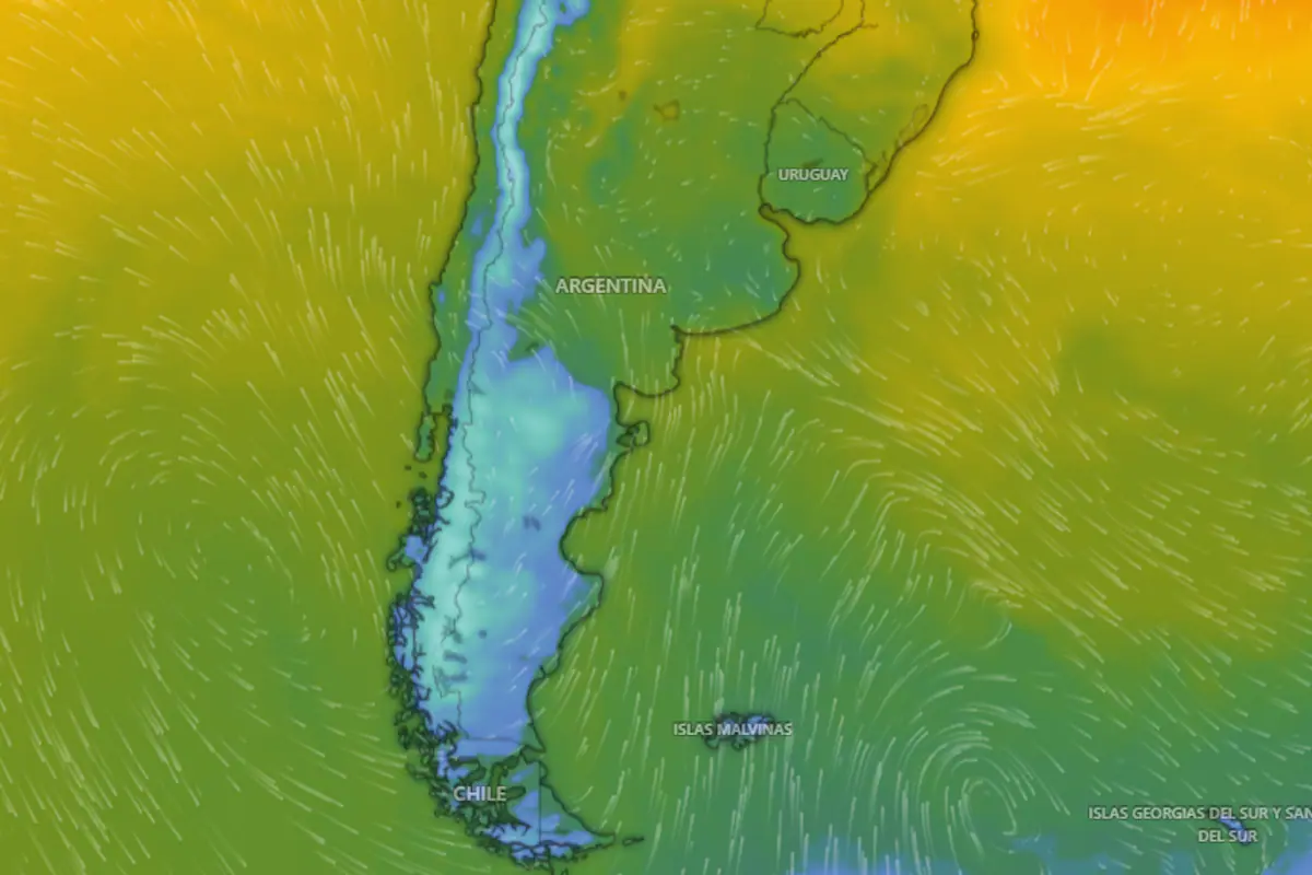 Imagen satelital del Servicio Meteorológico Nacional mostrando nubes de tormenta sobre el noreste argentino.
