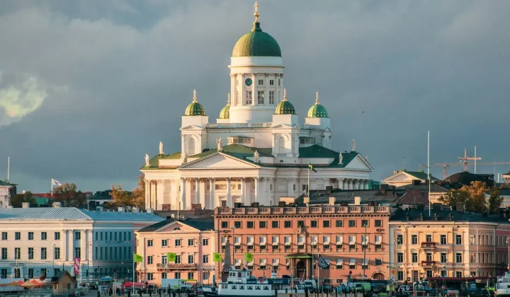 Finlandia ha sido coronado como el país más feliz del mundo por ocho años consecutivos, según el Informe Mundial de la Felicidad. Este recon