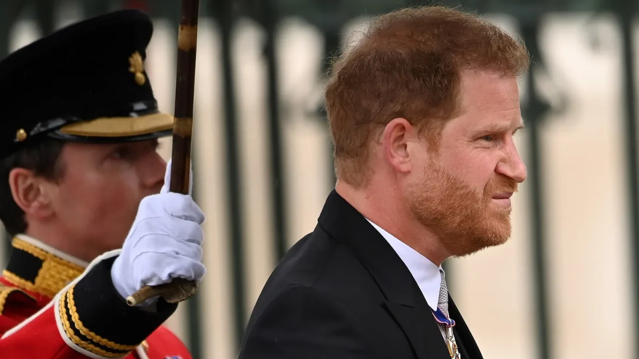 El príncipe Harry, duque de Sussex, no se alojará en el Palacio de Buckingham durante su inminente visita al Reino Unido, según anunció la r