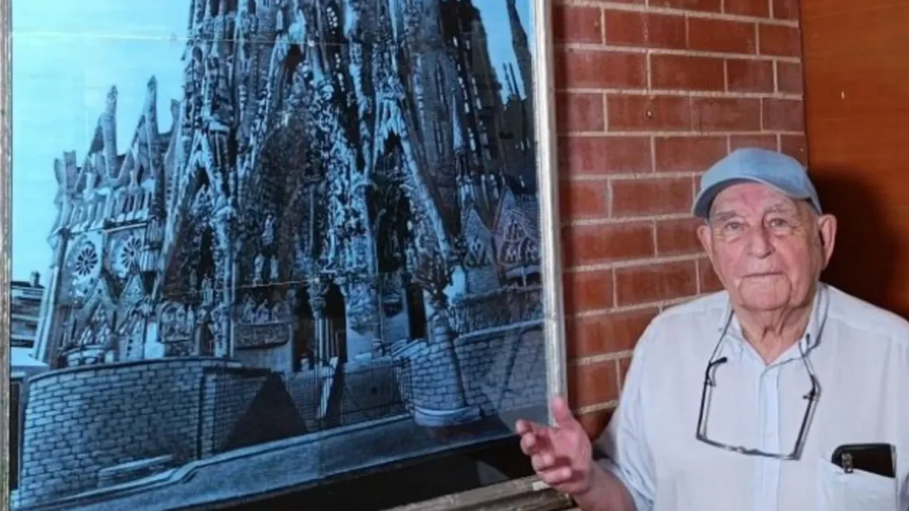 Un argentino de 90 años revoluciona el arte con radiografías médicas