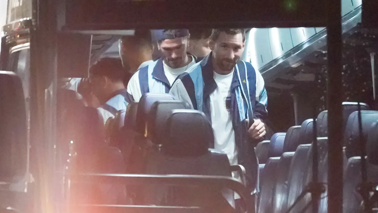 La Selección Argentina llega a Atlanta para enfrentar a Egipto en los octavos de final