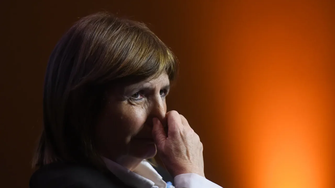 Encuesta revela alto rechazo político: Bullrich y Bregman lideran imagen, Alberto Fernández con 88% de negativa