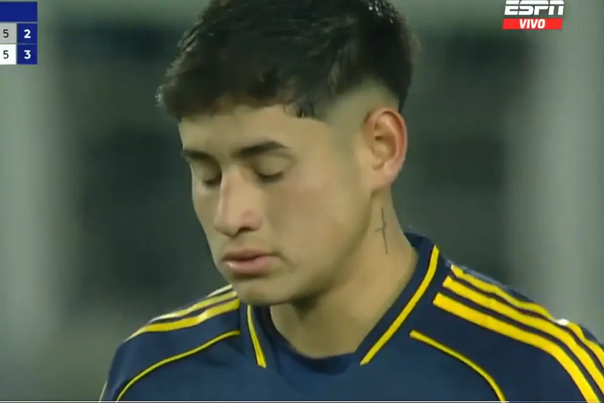 Tomás Aranda, volante de Boca Juniors, durante el partido contra O'Higgins por la Copa Sudamericana en Chile.
