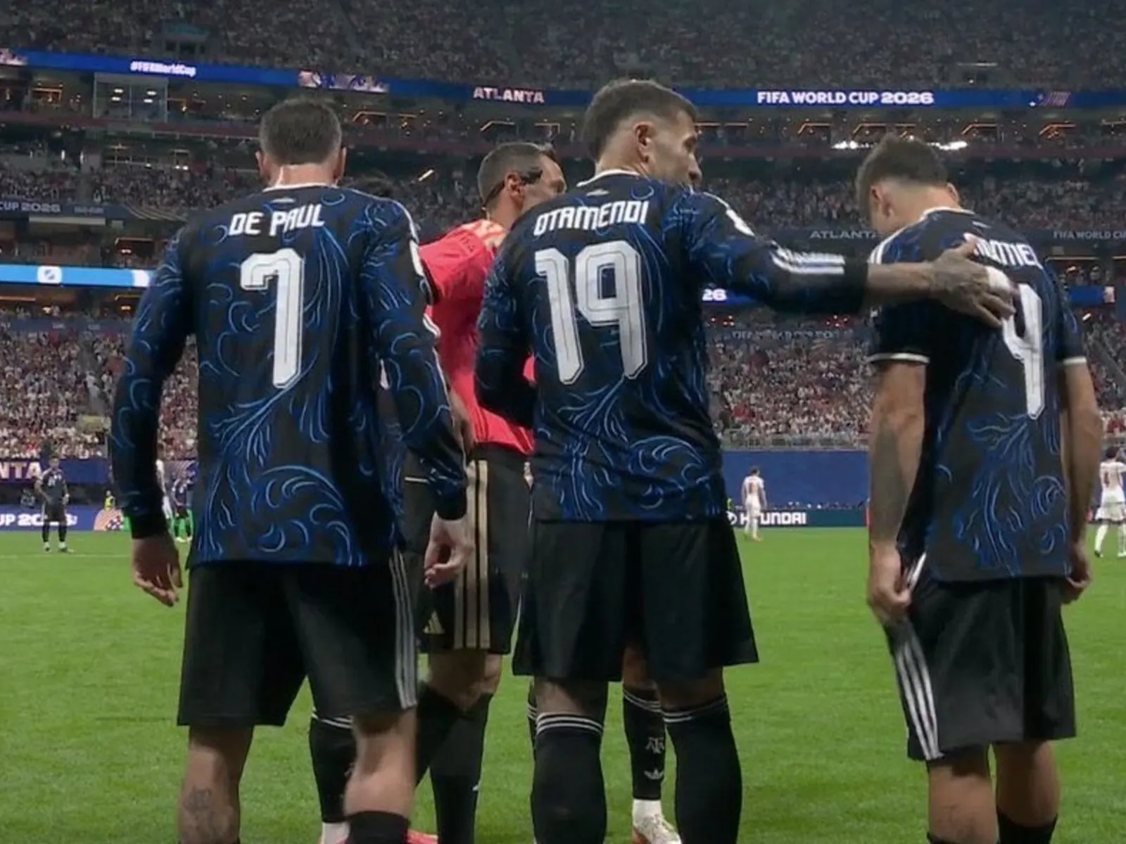 Jugadores de la Selección Argentina celebrando un gol durante un partido del Mundial 2026.