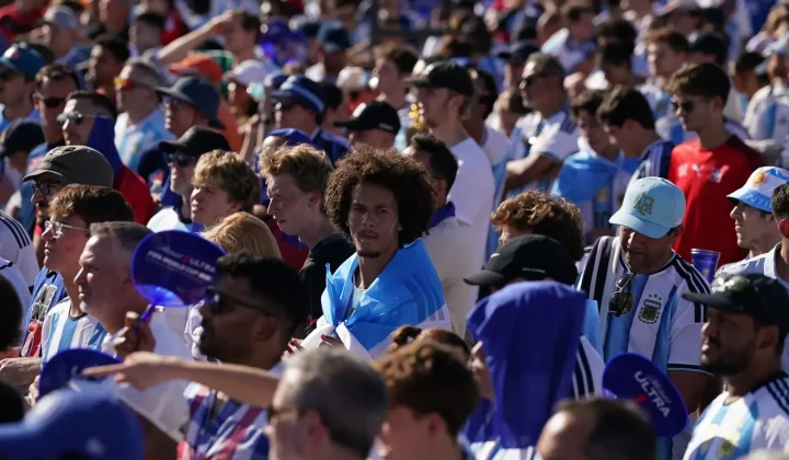 El cruce entre Argentina e Inglaterra en el ámbito deportivo, especialmente en el fútbol, suele evocar de forma inmediata la conexión con la
