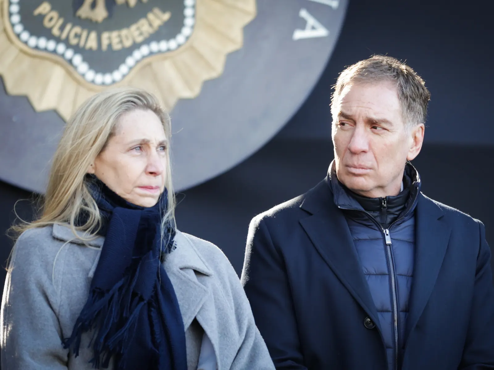 Diego Santilli y Karina Milei durante un evento político en Argentina
