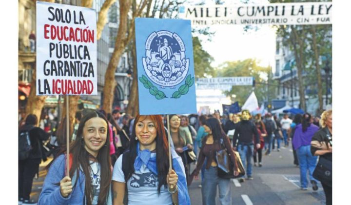 Educación en Argentina: recortes, paro docente y la nueva marcha universitaria