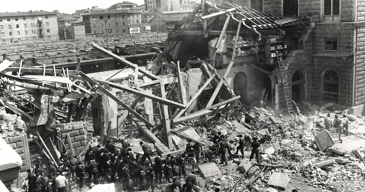 La masacre de Bolonia: a 46 años de la bomba que mató a 85 personas en una estación de trenes