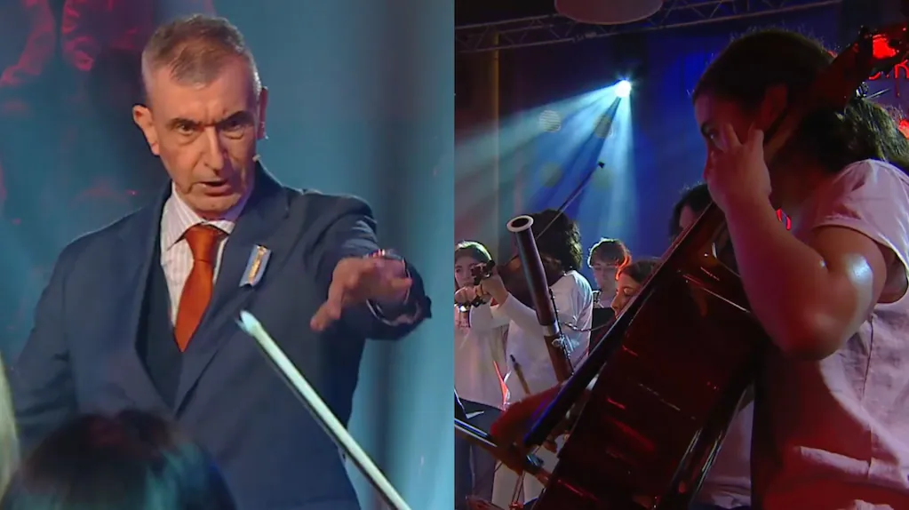 Nelson Castro dirigió a una orquesta de chicos en televisión para conmemorar el 17 de agosto