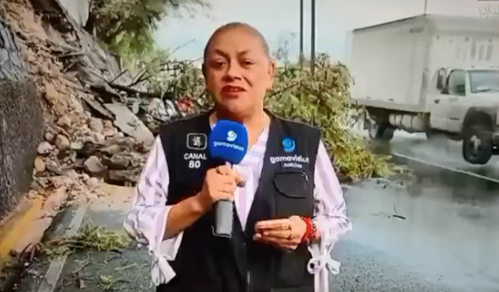 Una periodista mexicana y su camarógrafo fueron atropellados mientras cubrían un temporal en Monterrey